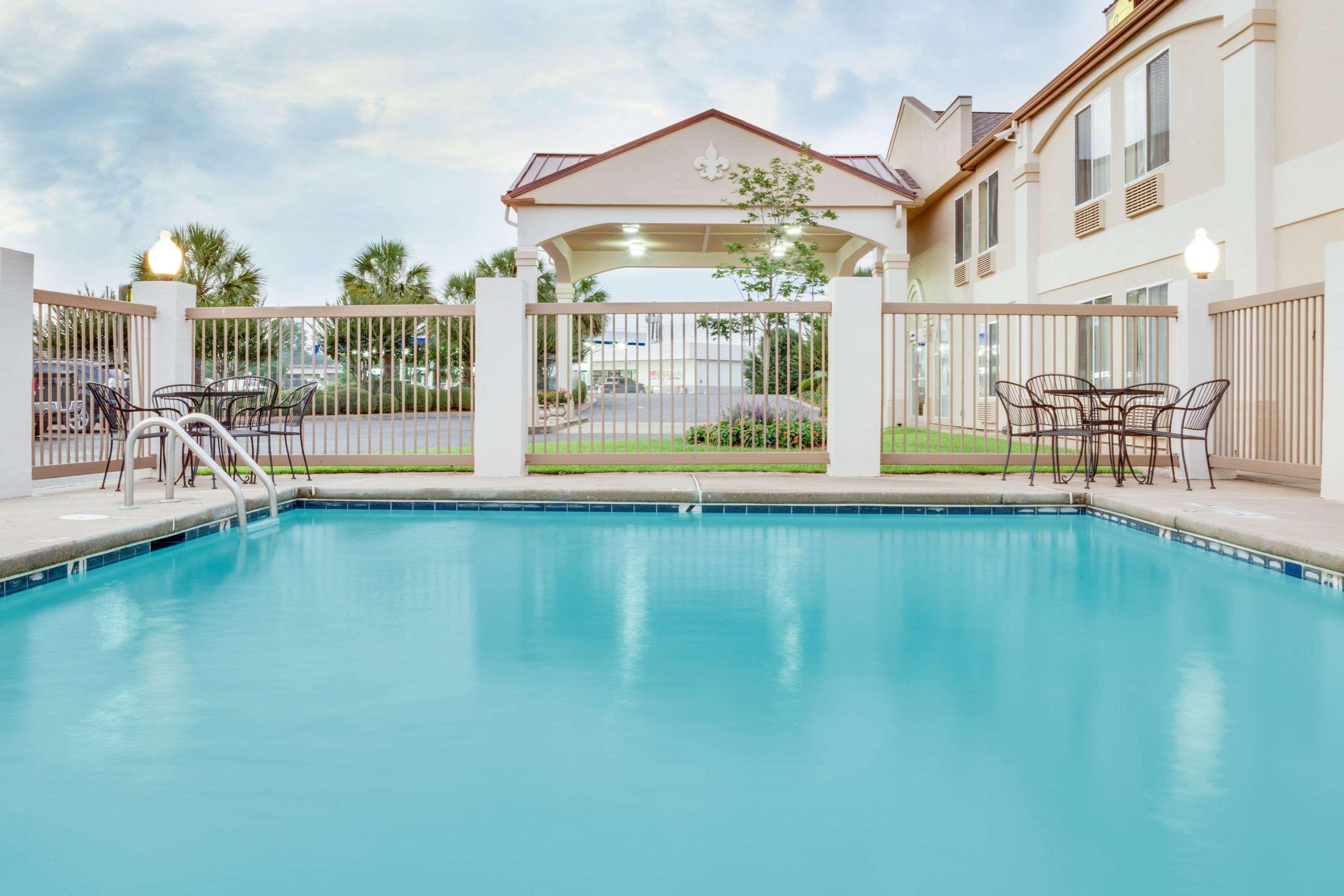 Surestay Hotel By Best Western Alexandria Airport Εξωτερικό φωτογραφία